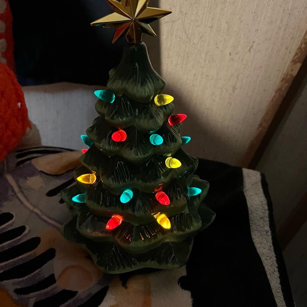 Scentsy Merry Little Christmas Scentsy Wax Warmer